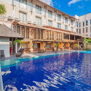 Grand Santhi Hotel